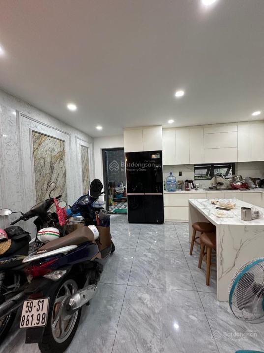 Bán nhà 5 tầng ,khu Bàu Cát, xe hơi ngủ trong nhà, ngang 5,5m, có thang máy, nhỉnh 21 tỷ TL - Ảnh 3