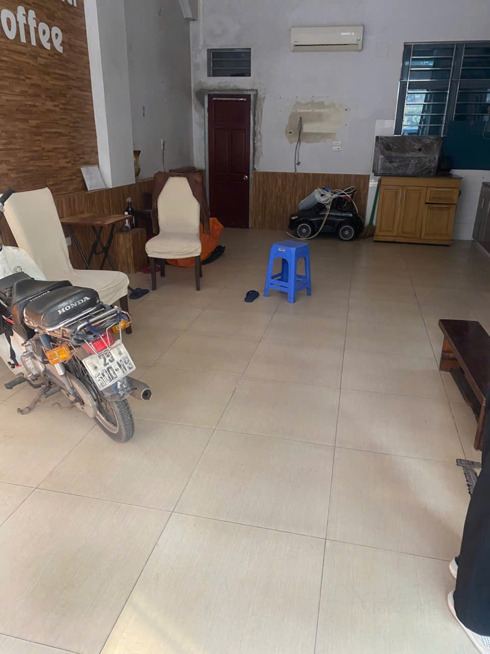 Cho thuê nhà ngõ 175 Hồng Hà - Phúc Xá - Ba Đình 50m x 5T, 6PN, giá 24tr, vỉa hè, KD tốt - Ảnh chính
