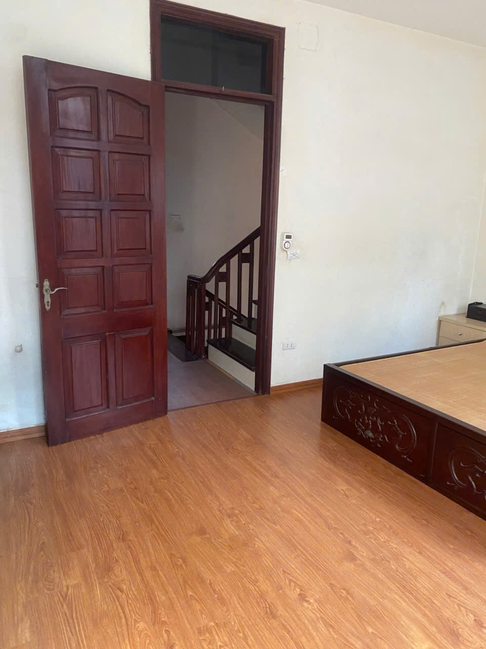 Cho thuê nhà ngõ 175 Hồng Hà - Phúc Xá - Ba Đình 50m x 5T, 6PN, giá 24tr, vỉa hè, KD tốt - Ảnh 2