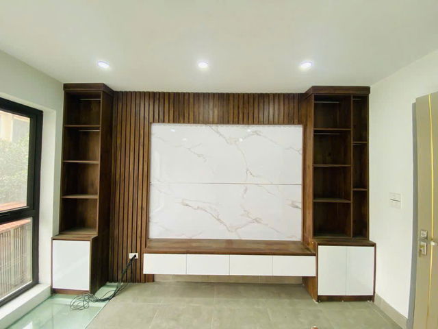 BÁN NHÀ MƯỚI ĐẸP NGÕ BA GÁC Thạch Bàn 47m2,X 5 tầng, mặt tiền 4m, 6.5 tỷ Long Biên. - Ảnh 1