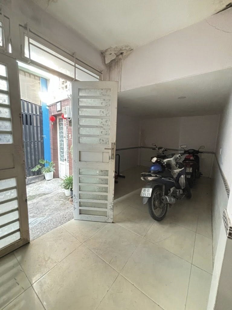 TRUNG TÂM BÌNH THẠNH - 56M2 NGANG GẦN KHỦNG GẦN 9M - XE HƠI ĐẬU CÁCH 10M - NHỈNH 5 TỶ - Ảnh 1