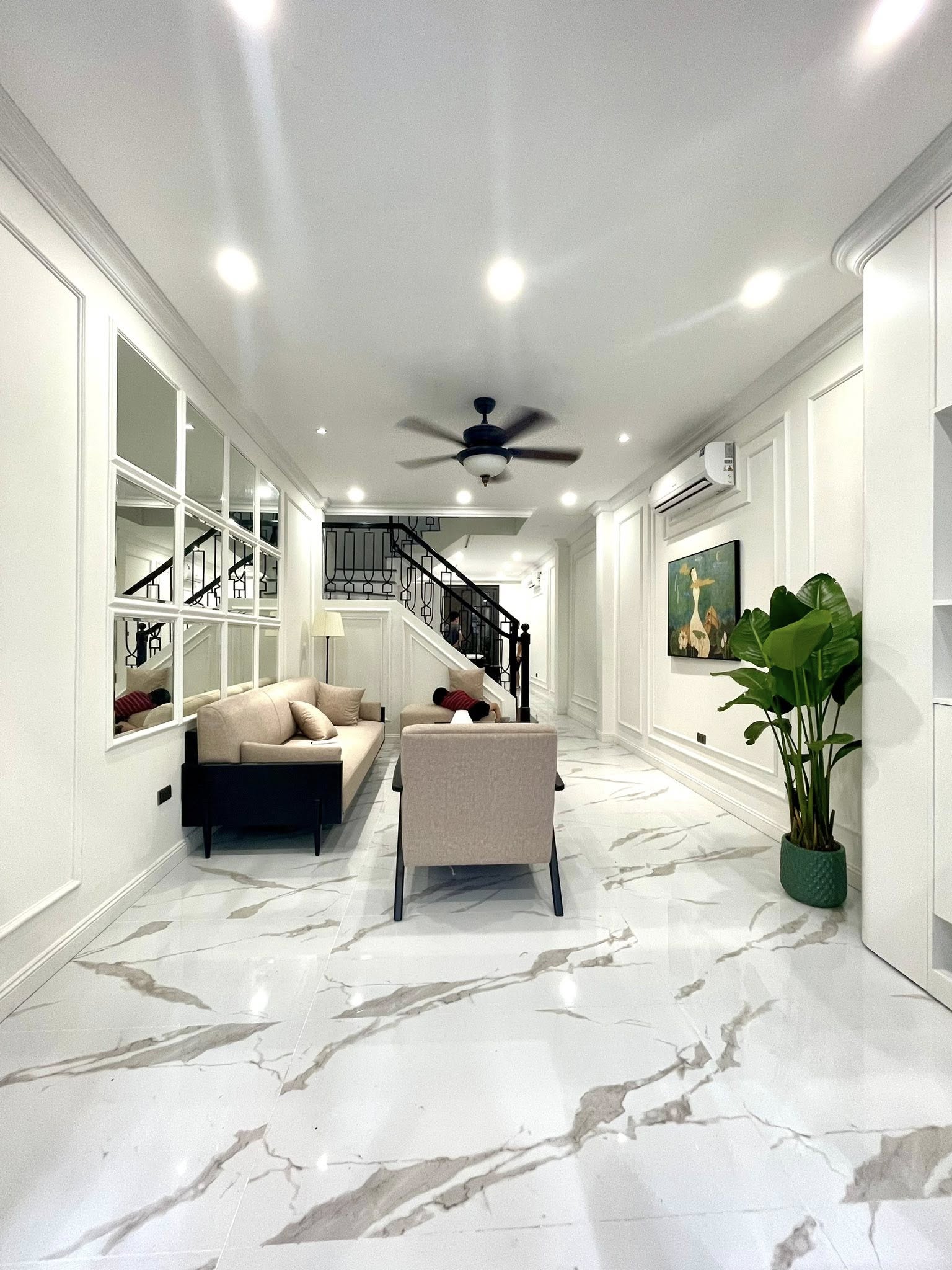 PHÂN LÔ TRẦN QUỐC HOÀN💥45M2 x 3T💥MT 4M💥13.9 TỶ💥Ô TÔ TRÁNH💥VỈA HÈ💥 KINH DOANH NHỎ - Ảnh 1