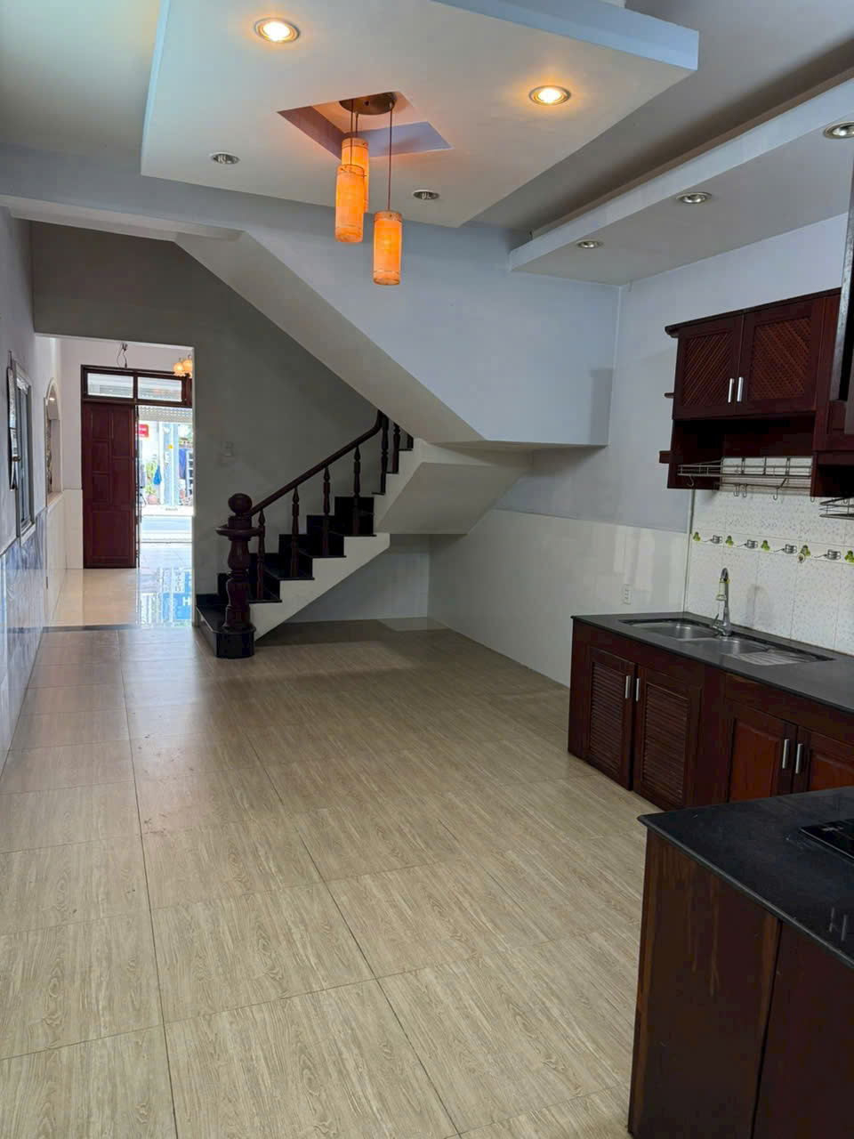 Nhà 4 Tầng (4x22) Mặt Tiền Đường 20m Phạm Thị Giây, Thới Tam Thôn, Hóc Môn - Ảnh 2