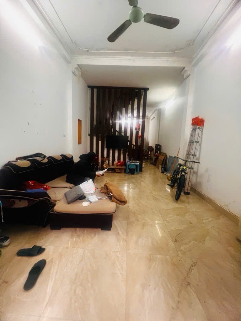 BÁN GẤP NHÀ  NGUYỄN TRÃI - THANH XUÂN - Ô TÔ ĐỖ GẦN - DÒNG TIỀN 76M NHỈNH 11 TỶ 0965549363 - Ảnh 1