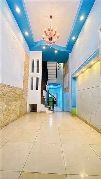 CHÍNH CHỦ BÁN NHÀ MẶT PHỐ - XE HƠI ĐỔ CỬA- KHU VÍP GẦN CHỢ GẦN TRƯỜNG- LƯU THÔNG THUẬN TIỆN QUA - Ảnh 4