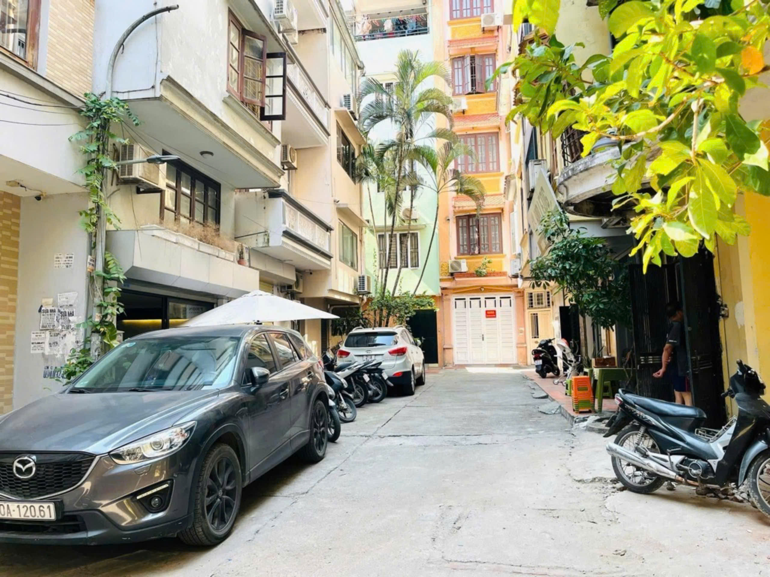 Cần bán nhanh Biệt thự Ba Đình - ô tô vào nhà - 100m MT 8.2m chỉ 25 tỷ - Ảnh 1