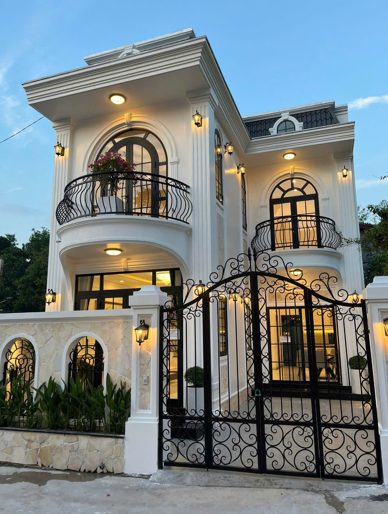 🔥 Mở BÁN 4 CĂN BIỆT THỰ HUYỀN TRÂN CÔNG CHÚA. Ô TÔ Vi Vu. Giá 3 Tỷ 190 triệu - Ảnh chính