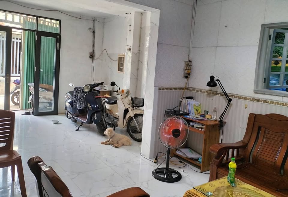 BÁN ĐẤT TẶNG NHÀ 2 TẦNG,DT 99M2, KIỆT ÔTÔ MẸ SUỐT, NGAY SAU LƯNG ĐHSP ĐÀ NẴNG - CHỈ 2.45 T - Ảnh chính