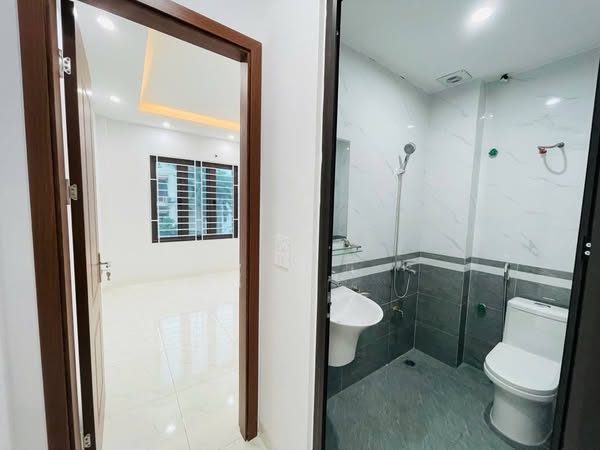 Nhà mới - đẹp Kim Chung, Hoài Đức. DT 48m x 5T x 5 ngủ, đủ công năng, ô tô gần, Chỉ 5.8 tỷ - Ảnh 2