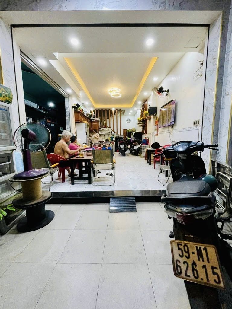 LÔ GÓC SIÊU HIẾM - 2 MẶT TIỀN - GẦN TÔ HIỆU ĐẦM SEN -64M - 3 TẦNG 5 TỶ X - Ảnh 1