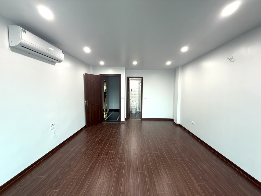 NHÀ MỚI ĐẸP - THANG MÁY XỊN - Ở NGAY - PHỐ VỌNG - Ô TÔ GẦN NHÀ - SỔ VUÔNG CHÍNH CHỦ - 8.9 TỶ - Ảnh 4