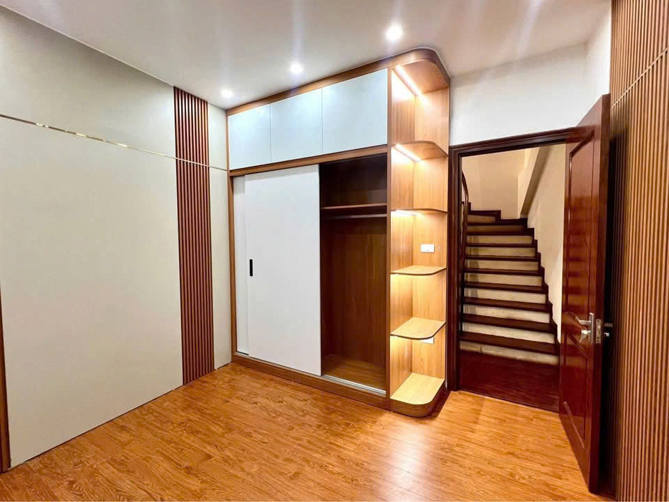 💫Kim Chung Hoài Đức nhà 4 tầng thiết kế hiện đại ngõ nông ô tô đỗ gần - Ảnh 1