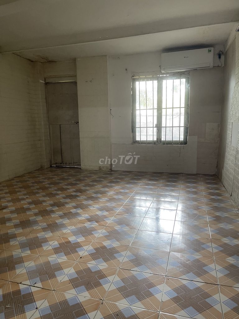 Cho thuê căn hộ tập thể 65m2 1N1K Thành Công, Ba Đình, Hà Nội - Ảnh chính