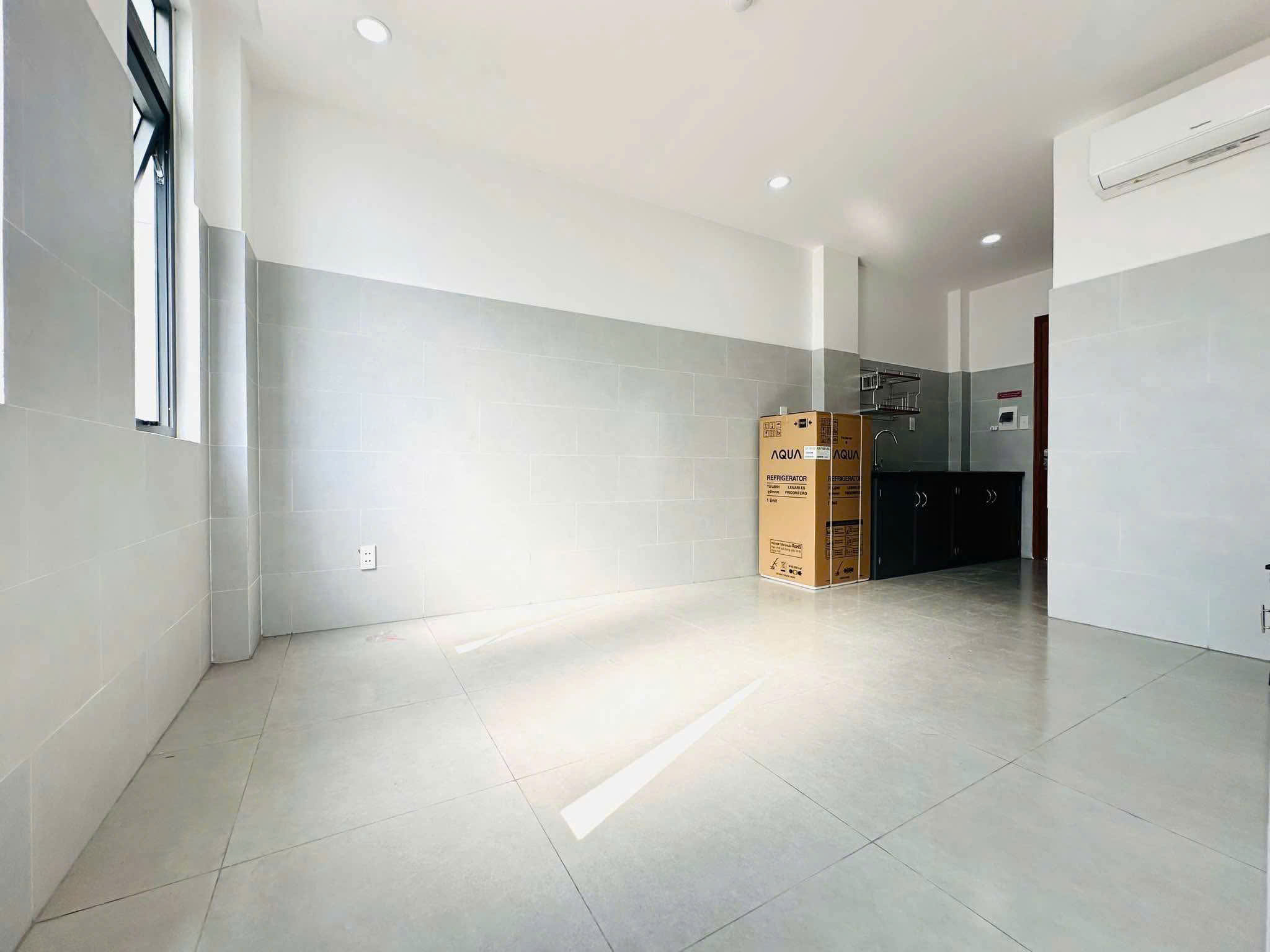 Bán tòa nhà 7 Tầng - 27 CHDV- đường Trần Tấn - ngay Âu Cơ, 6/14x27m, 30.9 tỷ. khoán 120tr - Ảnh 2