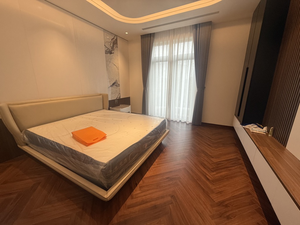 BÁN NHÀ MẶT PHỐ TRẠM - 115M X 6 TẦNG - THANG MÁY - THIẾT KẾ ĐẸP - KINH DOANH SẦM UẤT - THÔNG SỐ ĐEP - Ảnh 1