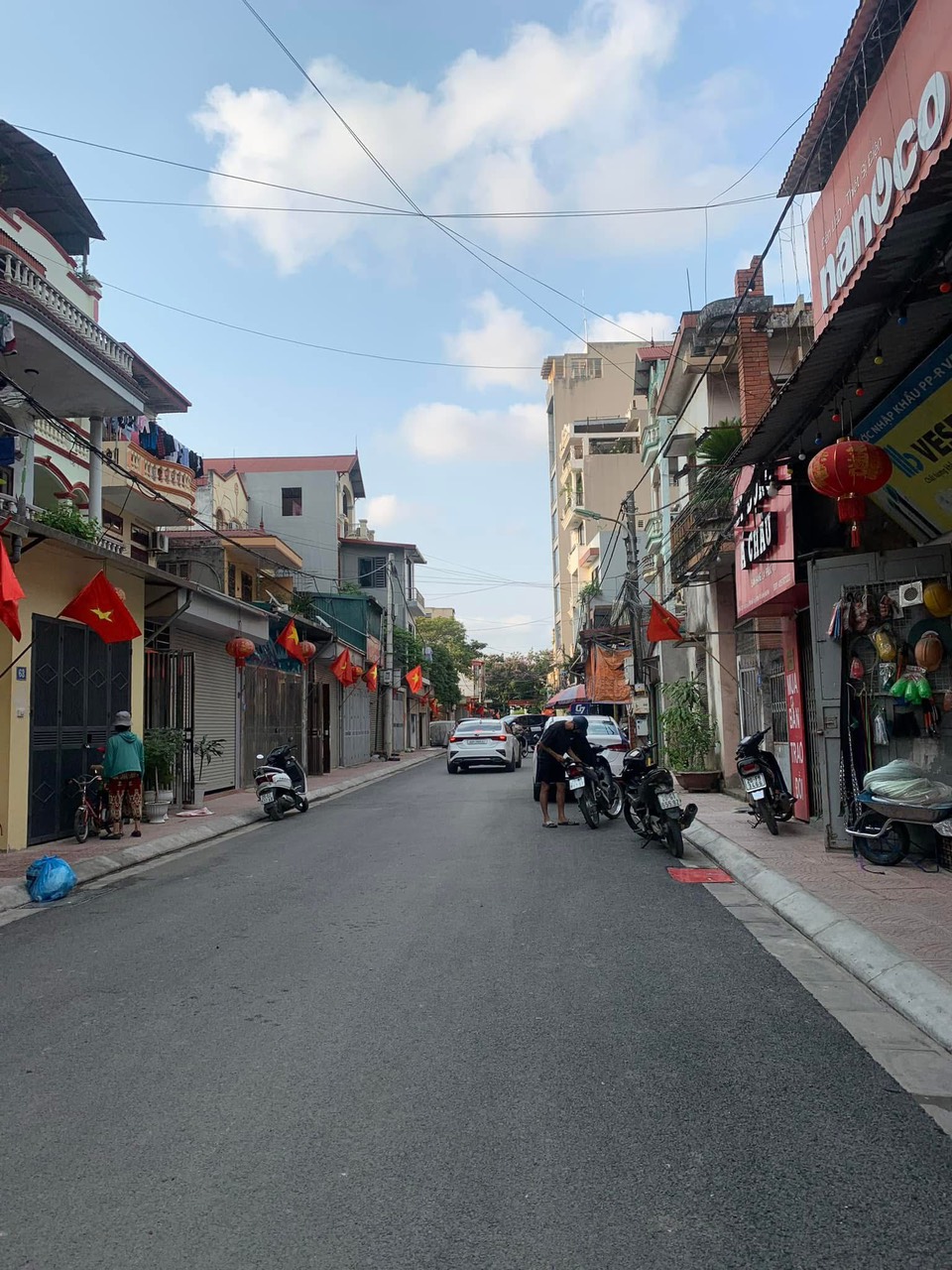 BÁN NHÀ HỒ TÙNG MẬU - ÔTÔ VÀO NHÀ - 7 TẦNG THANG MÁY - GIÁ 15 TỶ - Ảnh chính