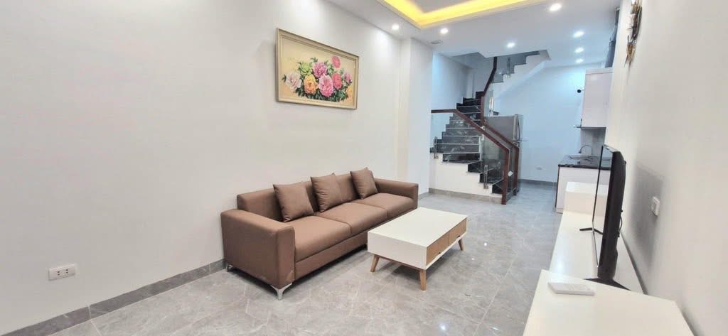 Bán nhà ngõ hồ Tùng Mậu - Ảnh chính