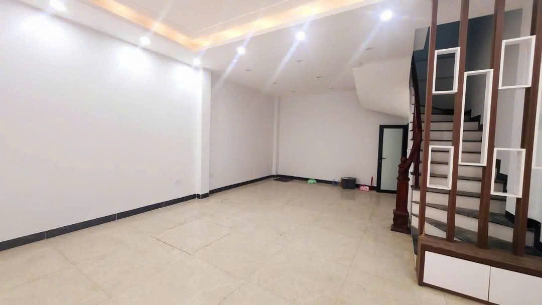 🏡 Chính chủ bán nhà 5 tầng – Đại Mỗ – Ngõ rộng thoáng – Gần Vinsmart City! - Ảnh 2