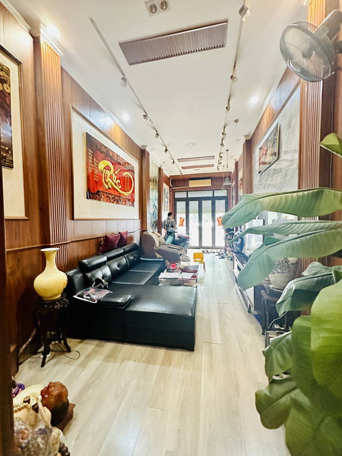 Nhà 1 Mặt Phố, 1 Mặt Ngõ Nguyễn Đình Chiểu. Hai Bà Trưng. ÔTô. Vỉa Hè. DT 52m2 Giá 32,4 Tỷ. - Ảnh 2