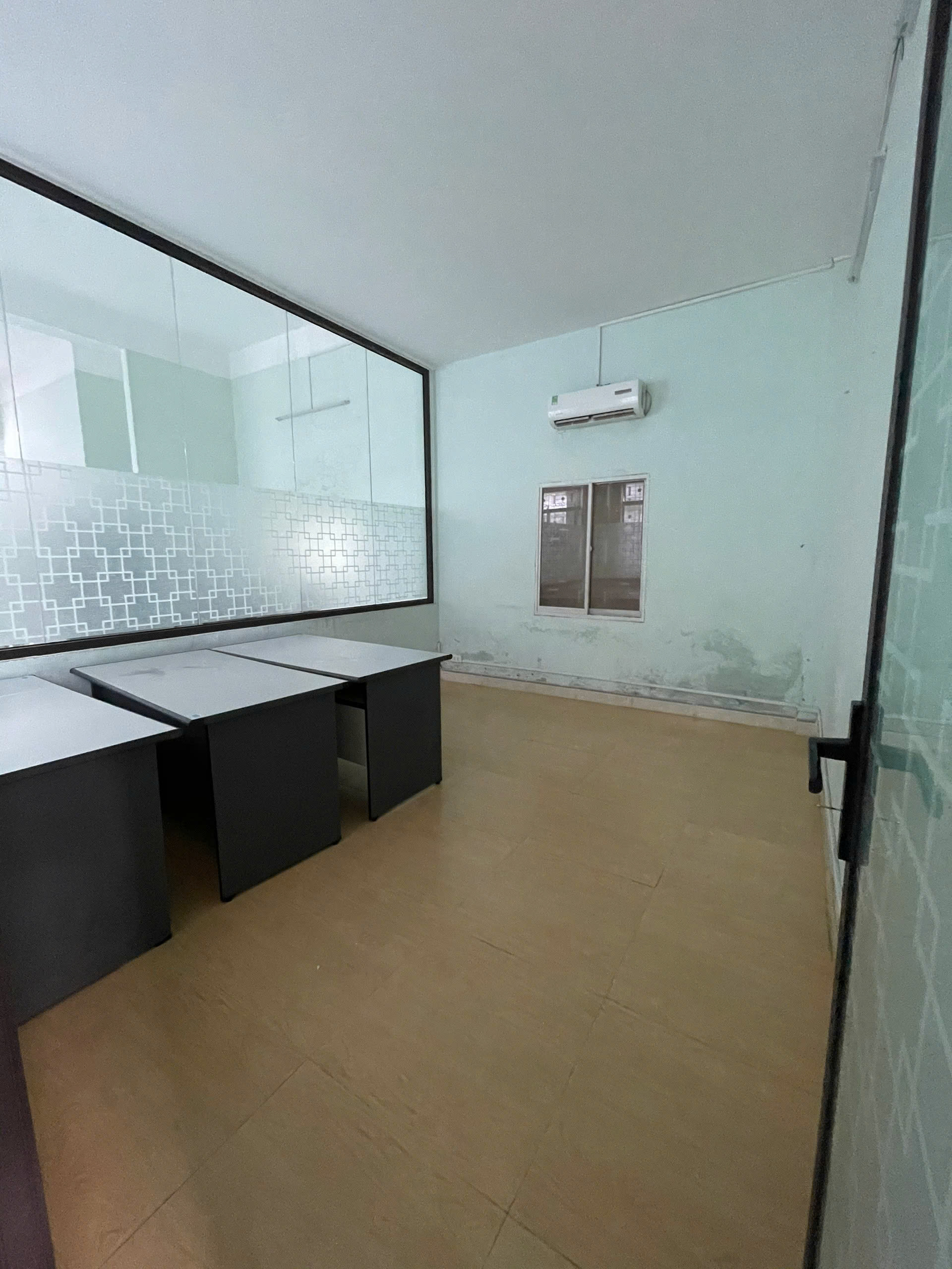 MẶT TIỀN LÔ GÓC SIÊU ĐẸP 202M2 – KINH DOANH ĐỈNH – NHÀ 2 TẦNG KIÊN CỐ GIÁ HƠN 13 TỶ - Ảnh chính
