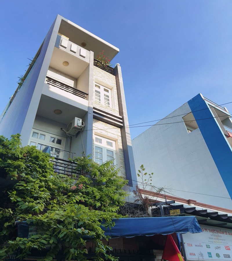 Bán nhà hẻm thông 7m KD, Huỳnh Thiện Lộc, Hoà Thạnh, Tân Phú, 64m2, 4 tầng, giá bèo - Ảnh chính