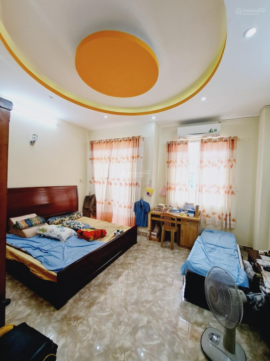 Bán GẤP nhà Khuông Việt TP 60m2 2T BTCT (4.3x14m) gần Đầm Sen chỉ 5.8tỷ - Ảnh 1