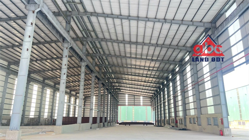 XT045 nhà xưởng kiên cố ,  chiều cao 16. trọng tải nền lớn phù hợp SX công nghiệp nặng - Ảnh 2