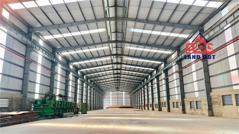 XT045 nhà xưởng kiên cố ,  chiều cao 16. trọng tải nền lớn phù hợp SX công nghiệp nặng - Ảnh 3
