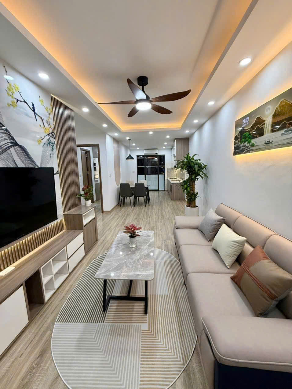 Bá.n gấp căn hộ chung cư view hồ mát lịm quận Hoàng Mai, tầng 9, 72m2, 2 ngủ, giá cực kỳ ưu đãi - - Ảnh 1