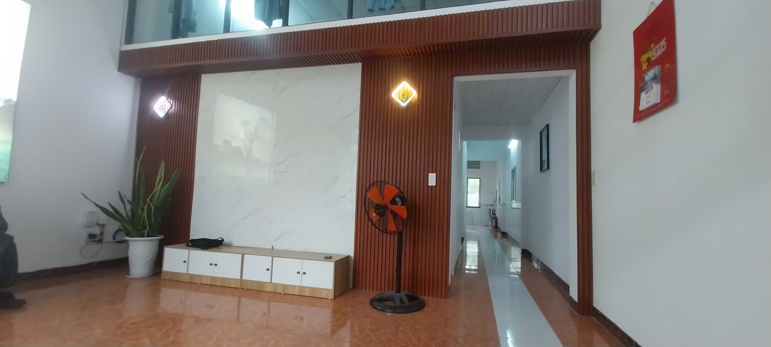 ♪Kiệt 3m Mẹ Nhu gần Dệt May, 115m2, ngang 5.5m vuông nét, gác lửng sạch, 3PN, sân rộng, luồn thoáng - Ảnh 3