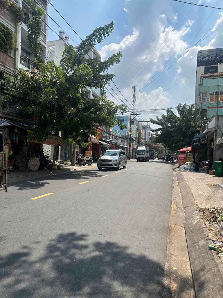 Bán nhà mặt tiền Tân Quý, Quận Tân Phú - Ảnh 1