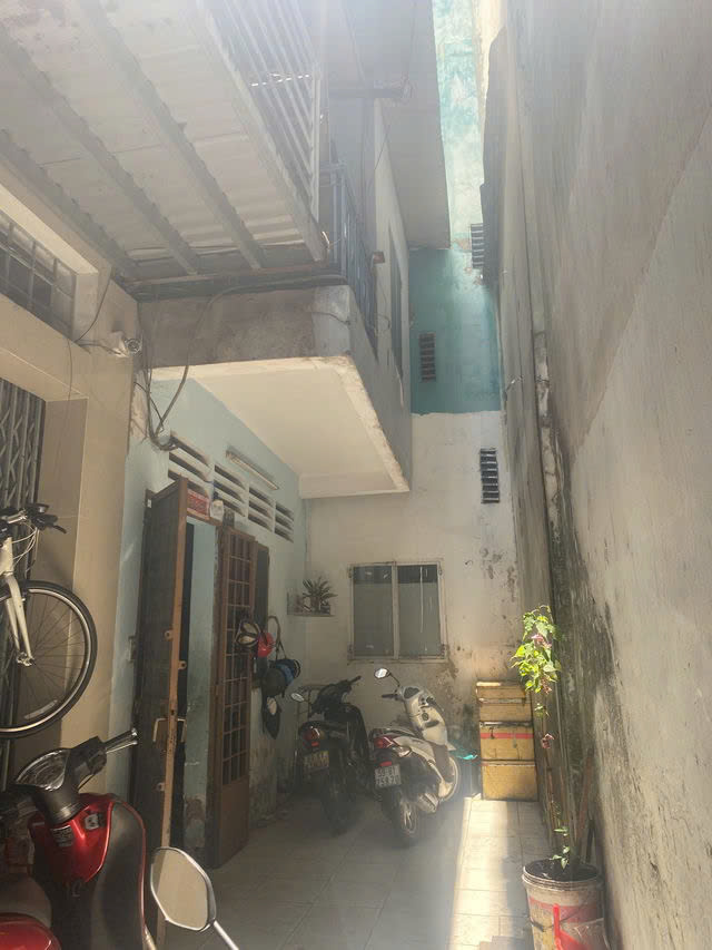 Giá mềm nhất quận Tân bình: 6.6 tỷ -Phú Hoà- Phường 9- Diện tích: 40m² (4.3 x 10m)- 1 trệt, 1 lầu - Ảnh 2