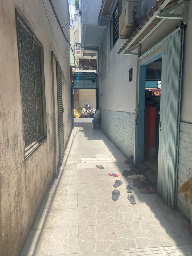 Giá mềm nhất quận Tân bình: 6.6 tỷ -Phú Hoà- Phường 9- Diện tích: 40m² (4.3 x 10m)- 1 trệt, 1 lầu - Ảnh chính