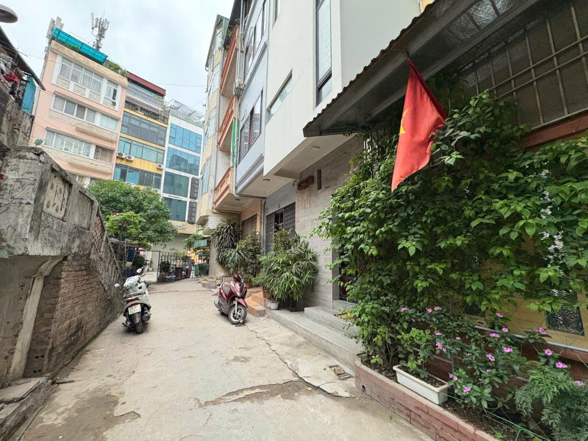 TÔN THẤT TÙNG - ĐỐNG ĐA - DT 82 M2 x 4T - MT 4.4M - 25.5 TỶ - 10M RA PHỐ - NGÕ Ô TÔ-KD TỐT - Ảnh chính