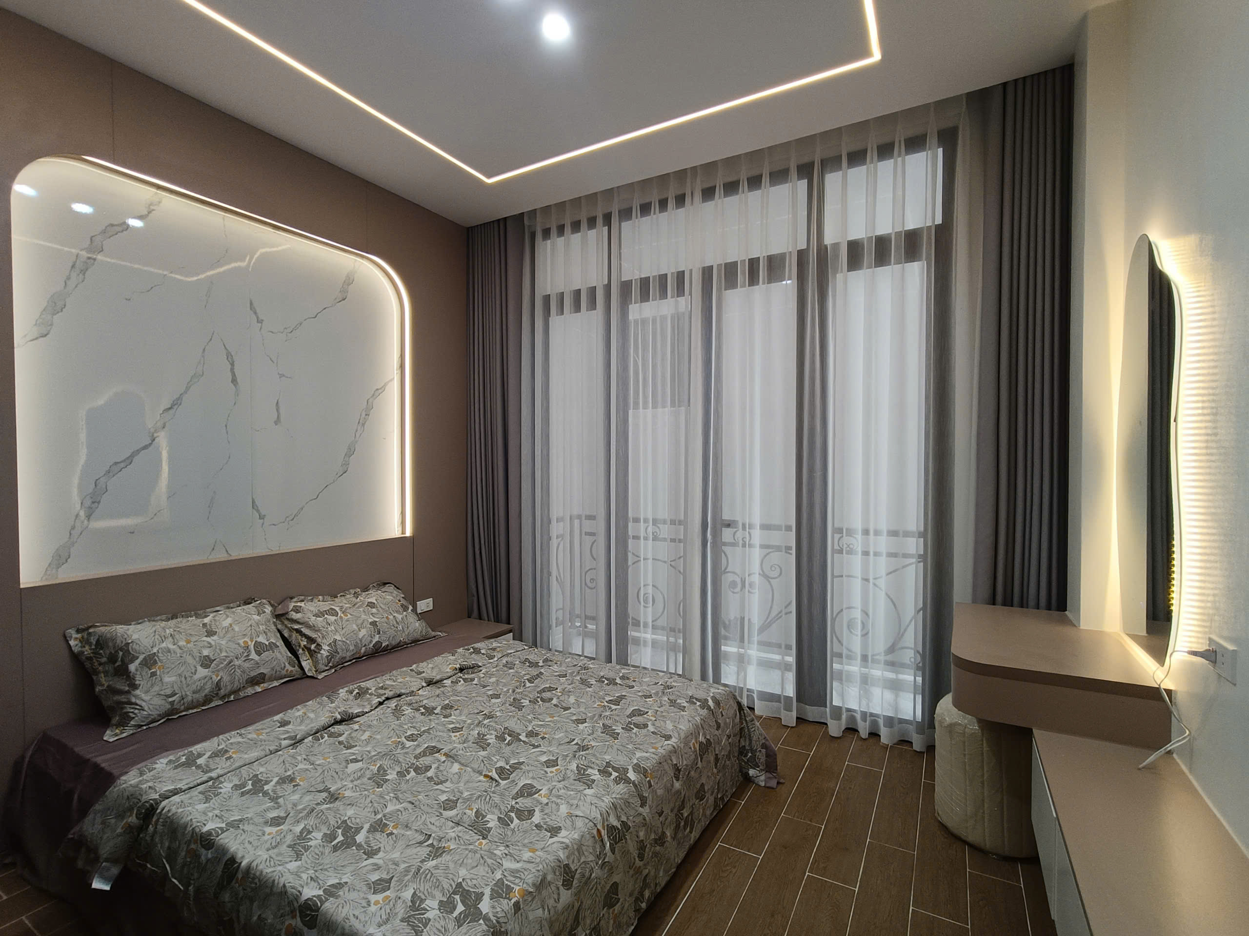 Chính Chủ Bán Nhà Phố Chùa Láng - 50m2 x 5T x MT 4m, Nở Hậu, Nhà Mới Full Nội Thất - Ảnh 2