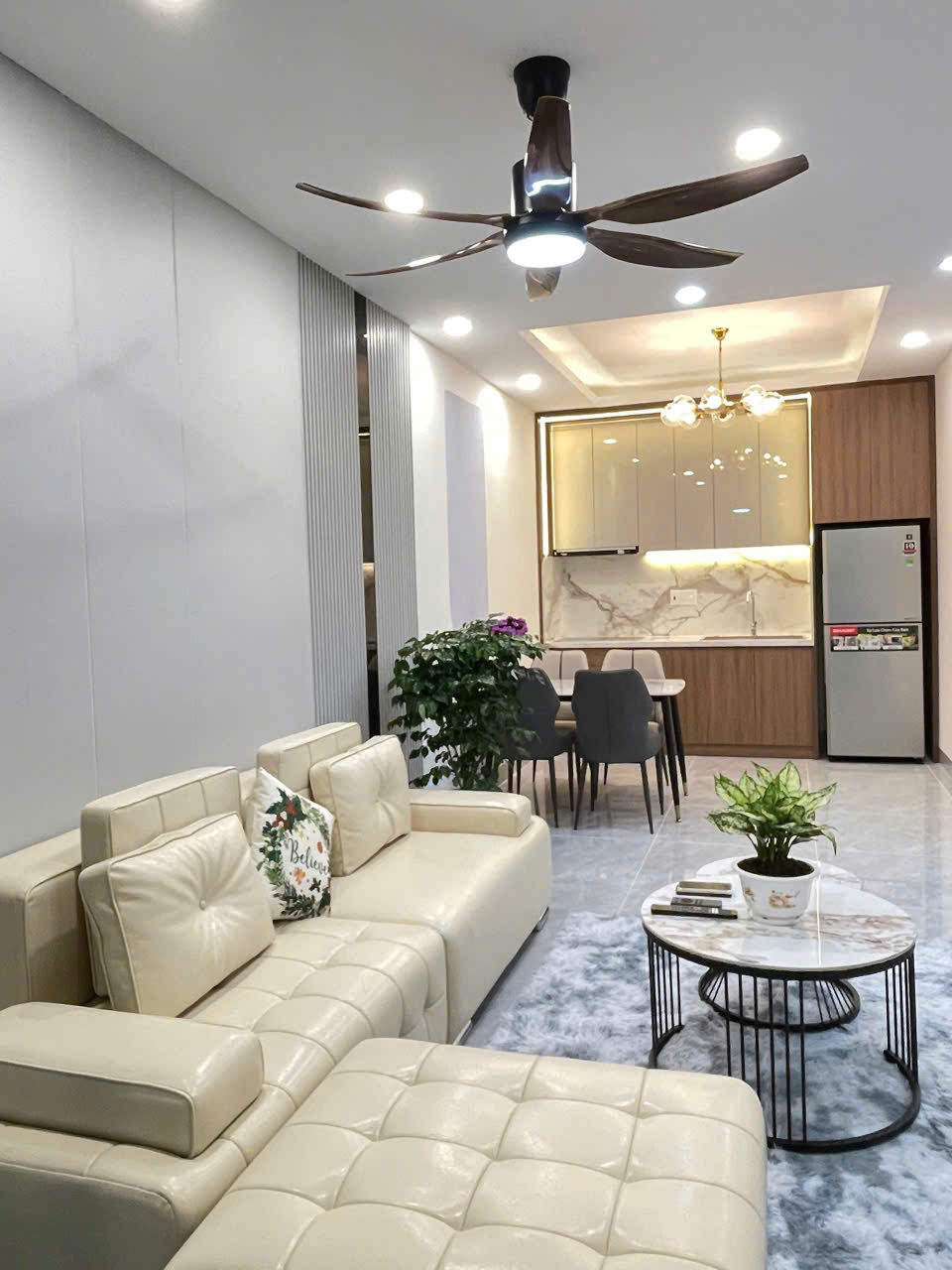 Bán căn Mường Thanh, view trực diện biển, rộng nhất tòa nhà, diện tích 71m2  <br>Đã đập và dịch ban - Ảnh chính