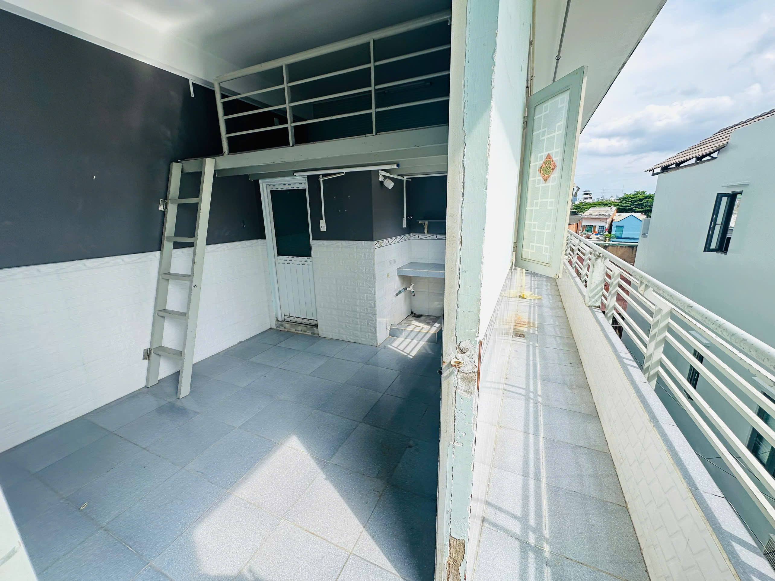 CHO THUÊ PHÒNG TRỌ TẠI GÒ VẤP (GẦN VĂN LANG CƠ SỞ 3) 20-25M2 GIÁ 3TR6 - 3TR9 LH:0877772720. - Ảnh chính