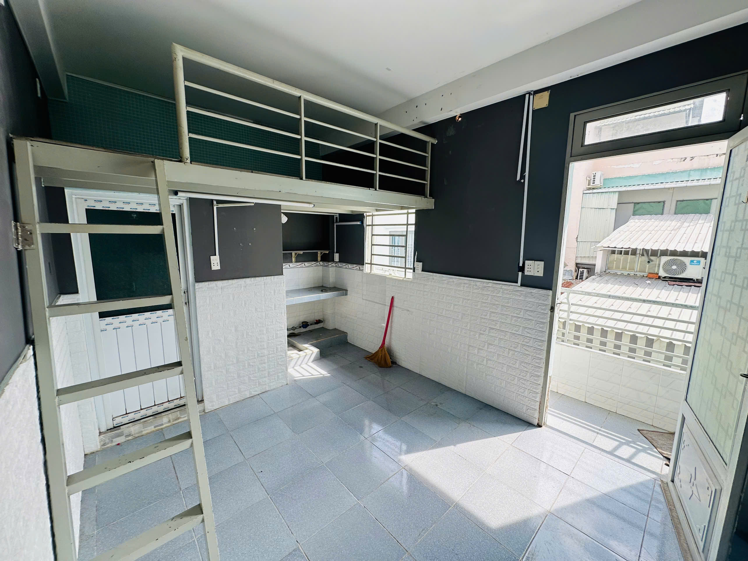 CHO THUÊ PHÒNG TRỌ TẠI GÒ VẤP (GẦN VĂN LANG CƠ SỞ 3) 20-25M2 GIÁ 3TR6 - 3TR9 LH:0877772720. - Ảnh 3