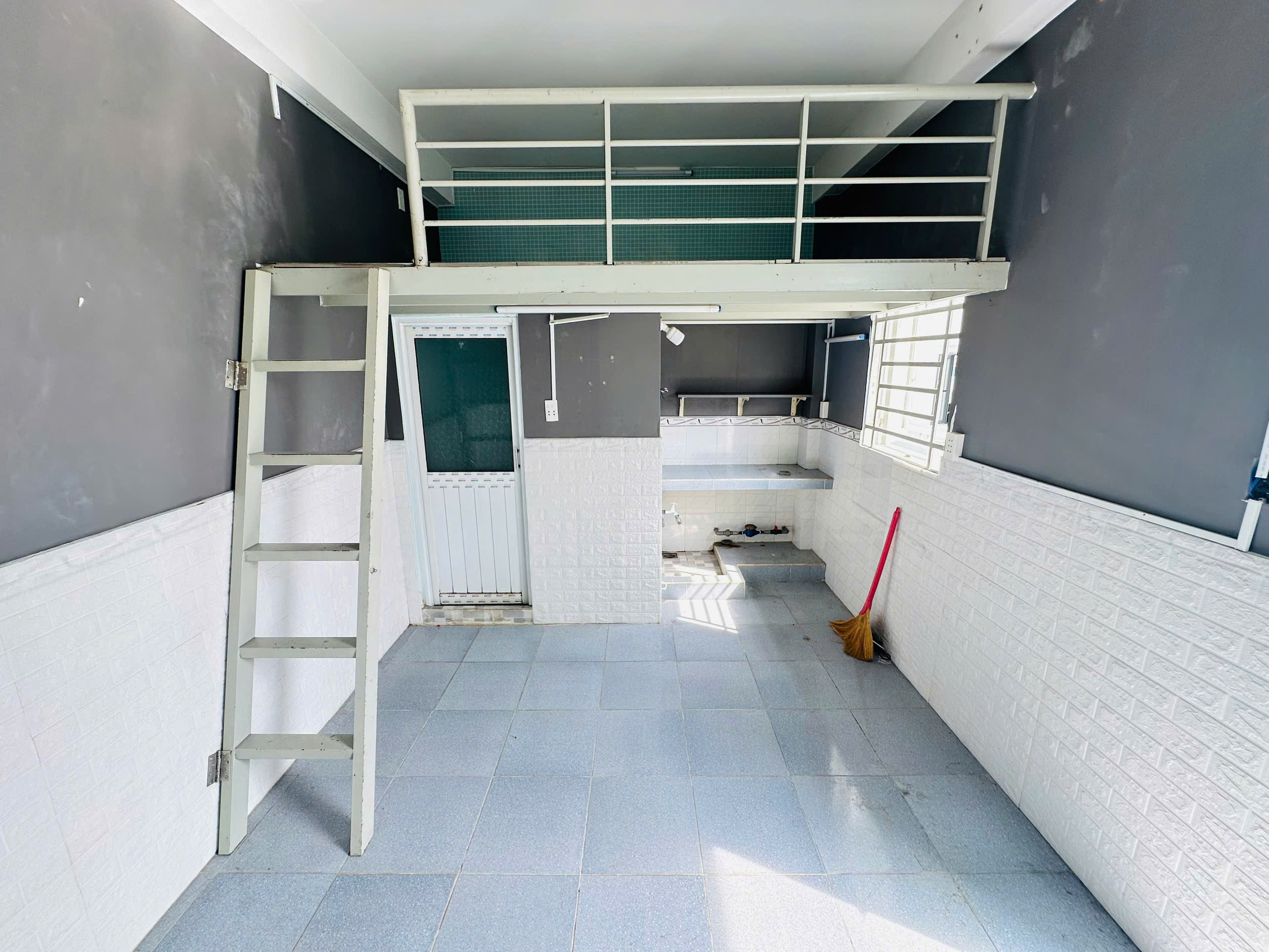 CHO THUÊ PHÒNG TRỌ TẠI GÒ VẤP (GẦN VĂN LANG CƠ SỞ 3) 20-25M2 GIÁ 3TR6 - 3TR9 LH:0877772720. - Ảnh 4