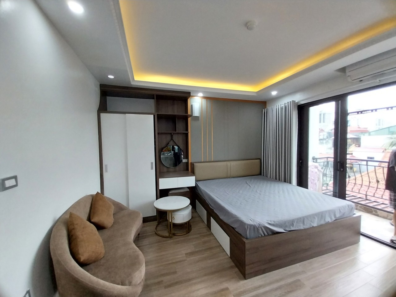Chính chủ cho thuê căn hộ dịch vụ tại  Số 61C, Ngõ 29 Võng Thị đầy đủ nội thất. Chỉ 6 tr. - Ảnh 1