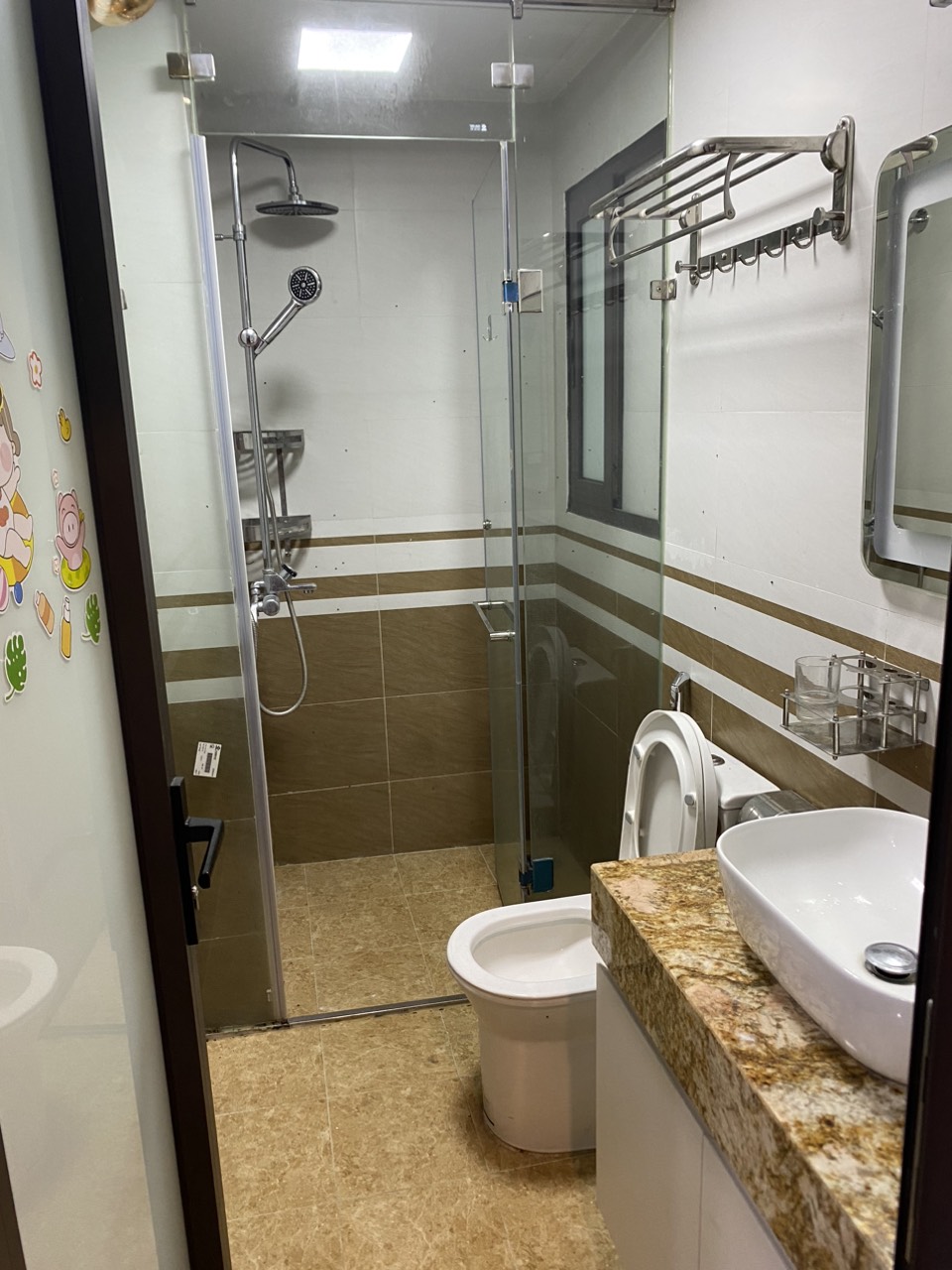 Chính chủ cho thuê căn hộ dịch vụ tại  Số 61C, Ngõ 29 Võng Thị đầy đủ nội thất. Chỉ 6 tr. - Ảnh 4