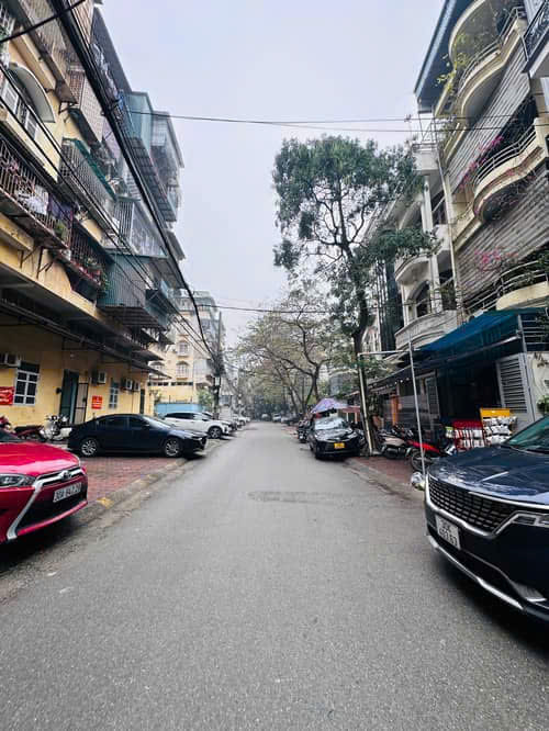 Bán nhà phố Lạc Trung, ngõ thông rộng ô tô tránh nhau, nhà mới thiết kế hiện đại, giá nhỉnh 10 tỷ. - Ảnh chính