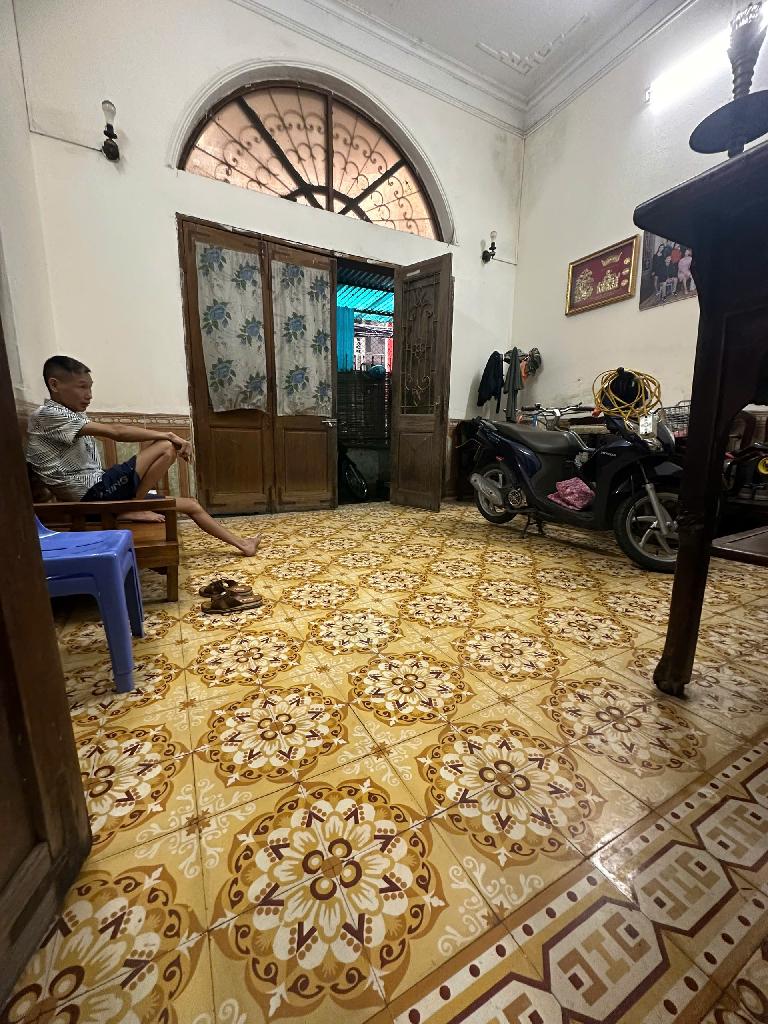 Bán nhà Đội Cấn, Ba Đình, ngõ thông, 82m2, 2 tầng, Mt 6m, chỉ 13.5 tỷ - Ảnh chính
