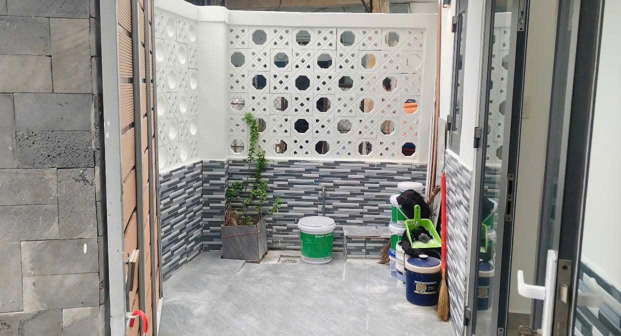 Bán nhà căn góc 2 mặt tiền Hương Điền  Diện tích 41m 2 Giá: 2,6 tỷ lh e Hải - Ảnh 1