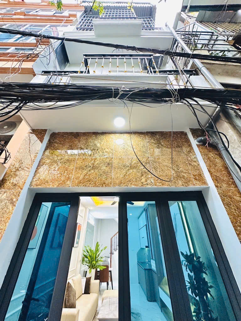 Bán nhà riêng dân xây 30m2 * 4 tầng full nội thất đẹp lung linh tại Trường Chinh - Đống Đa, giá chỉ - Ảnh chính