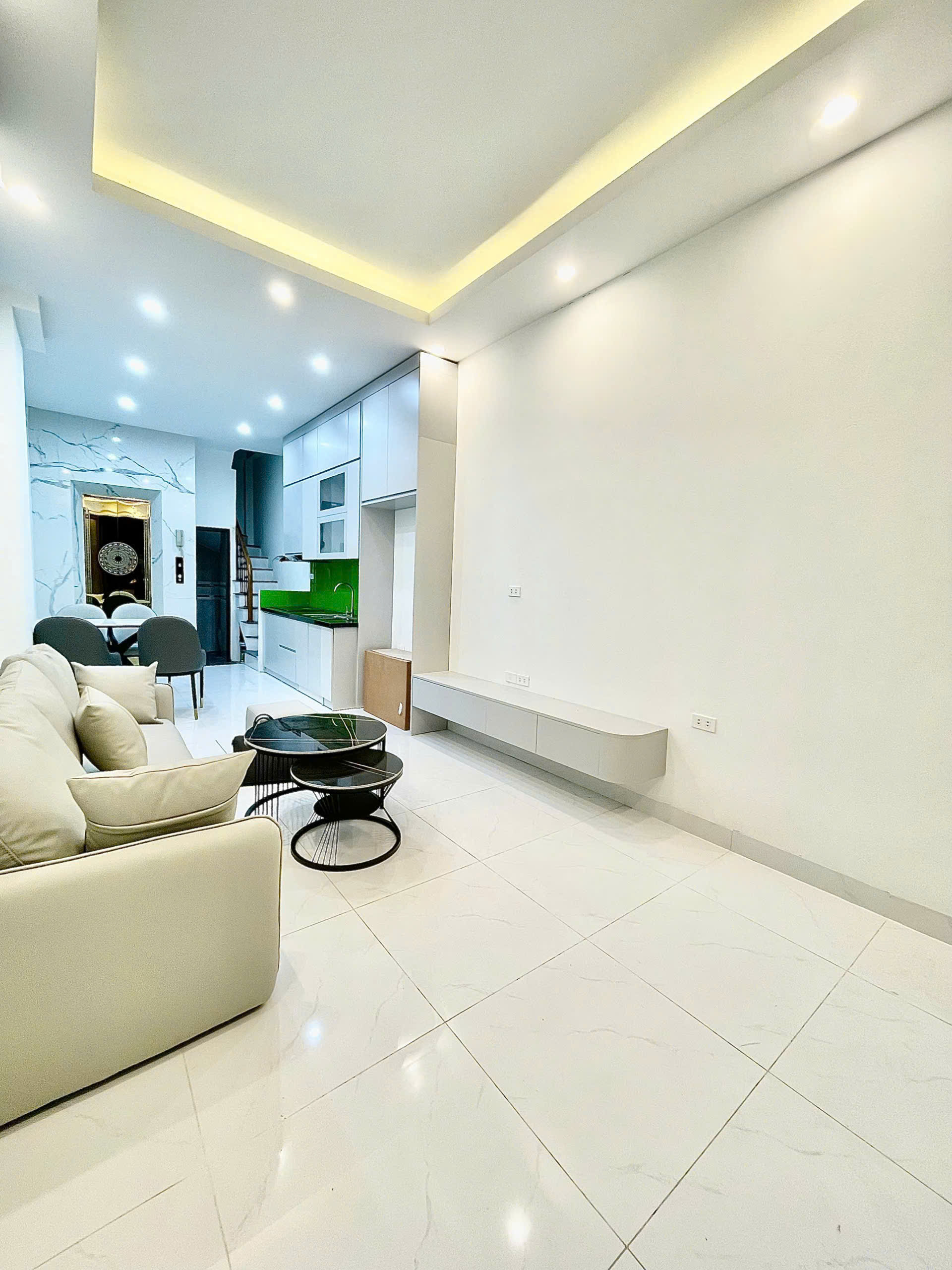 Siêu phẩm Phú Đô 6 tầng ngõ ô tô 7 chỗ vào nhà, mới tinh, thang máy chạy vù vù - Ảnh 4