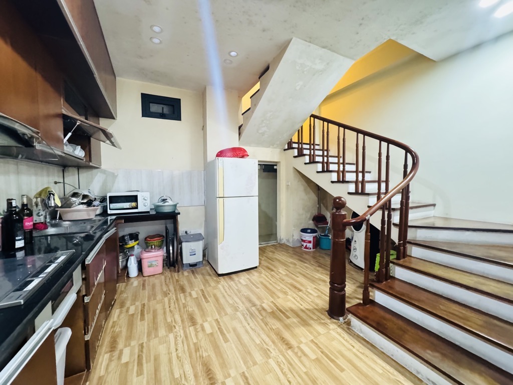 BÁN NHÀ ĐỘI CẤN NGÕ NÔNG GẦN PHỐ - NHÀ DÂN XÂY - KHUNG CỘT CHẮC CHẮN 42m2 GIÁ 9 TỶ - Ảnh chính