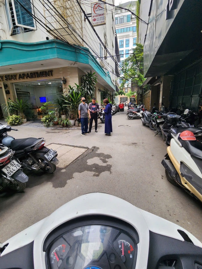 Siêu Hiếm! Nhà Phố Láng Hạ, Ba Đình 56m2 thông sàn, 5 tầng Ô Tô Kinh Doanh Chỉ 19.8 Tỷ - Ảnh 2