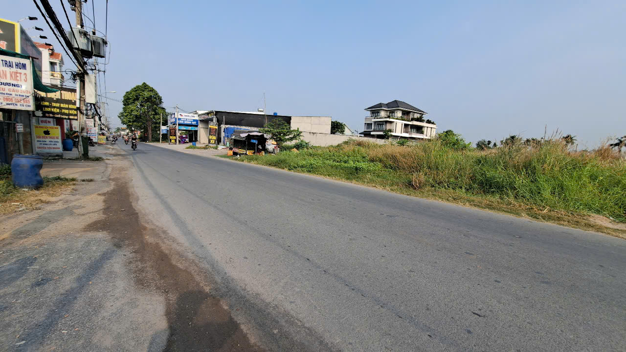 🔥🔥 LÔ ĐẤT NGAY VỊ TRÍ MẶT TIỀN ĐƯỜNG BÌNH MỸ - HƠN 900 MÉT THỔ CƯ – THÍCH HỢP XÂY NHÀ XƯỞNG - GẦN - Ảnh chính