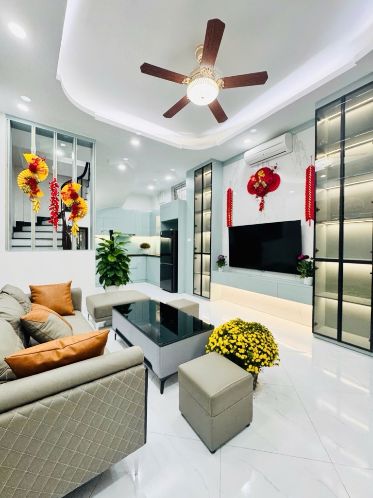 Nhà Trần Đại Nghĩ 42m – Lô góc- Kinh Doanh - ô tô đỗ cửa - Full Nội Thất - giá 9,35 tỷ - Ảnh 2